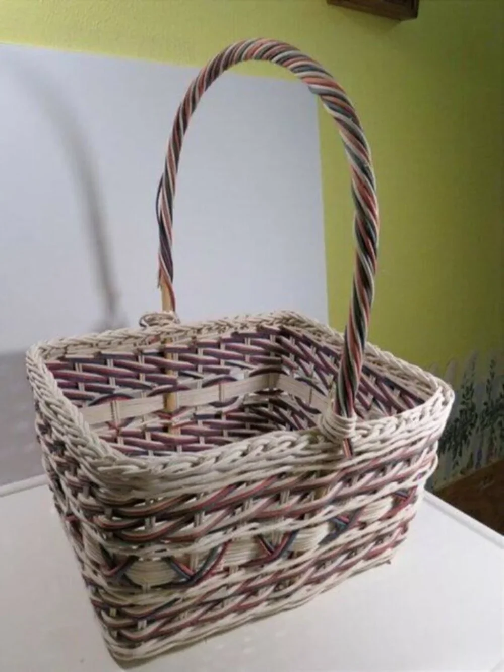 Old World Patriotic Decor Set; Bob’s Boxes Heart, 25yd Vintage Ribbon & Basket